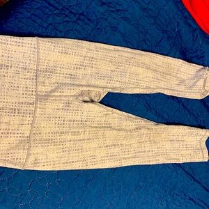 Lululemon textured gray wunder under crop tight